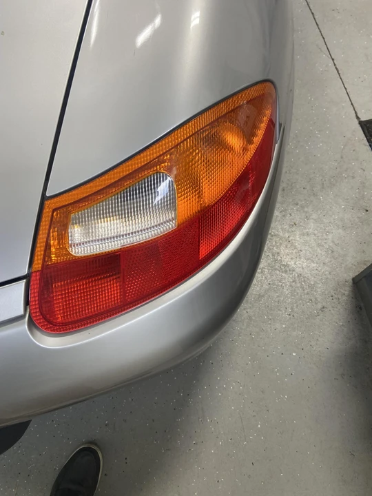 2000 Porsche 986 Boxster - Image 19 of 31