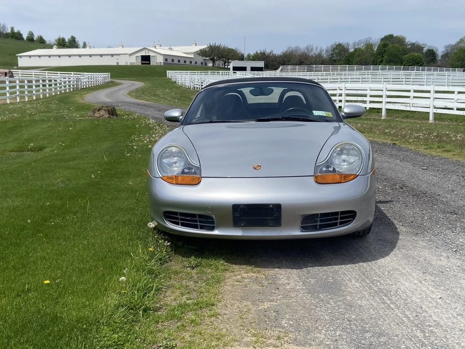 2000 Porsche 986 Boxster - Image 2 of 31