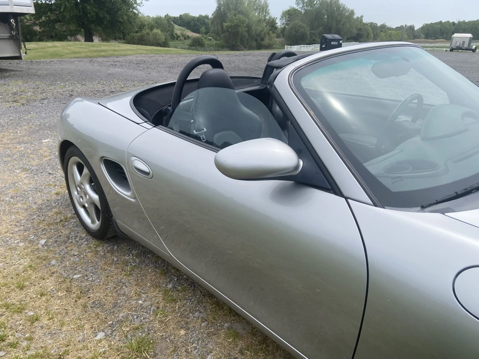 2000 Porsche 986 Boxster - Image 11 of 31