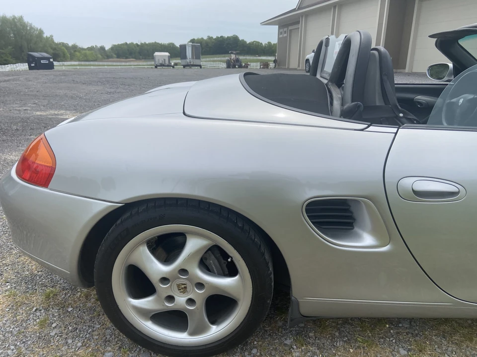 2000 Porsche 986 Boxster - Image 13 of 31