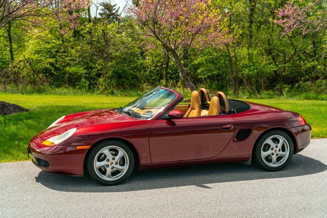 2000 Porsche 986 Boxster - Image 9 of 31