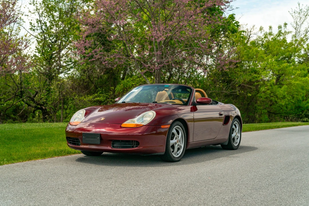 2000 Porsche 986 Boxster - Image 2 of 31