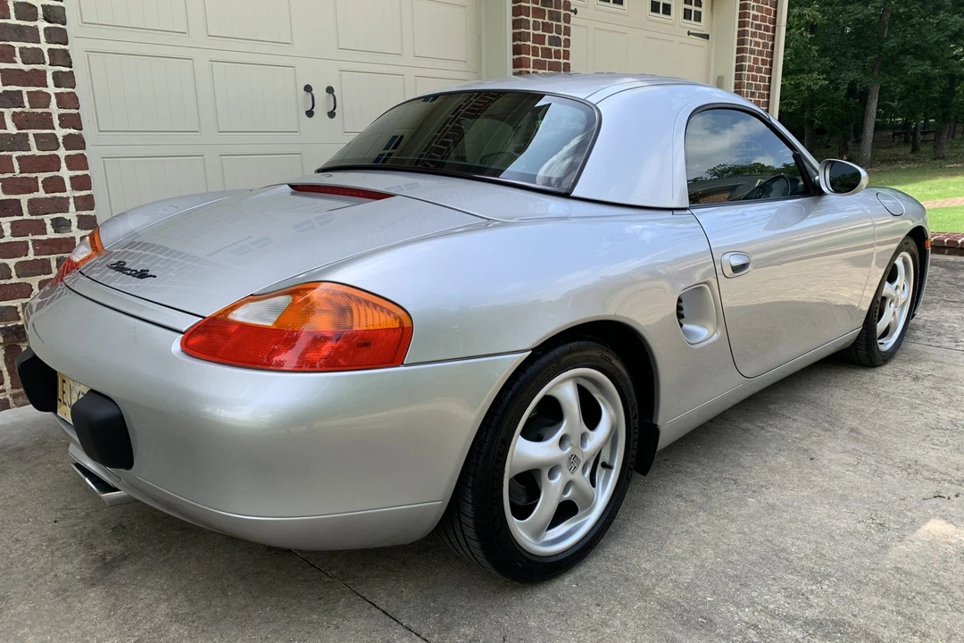 2000 Porsche 986 Boxster - Image 13 of 31