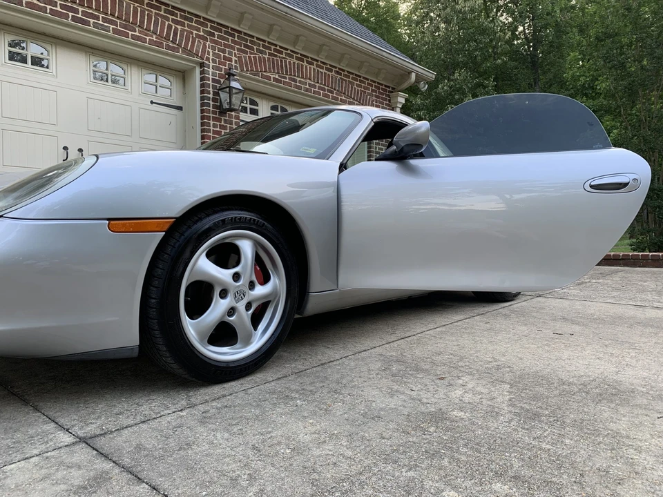 2000 Porsche 986 Boxster - Image 27 of 31