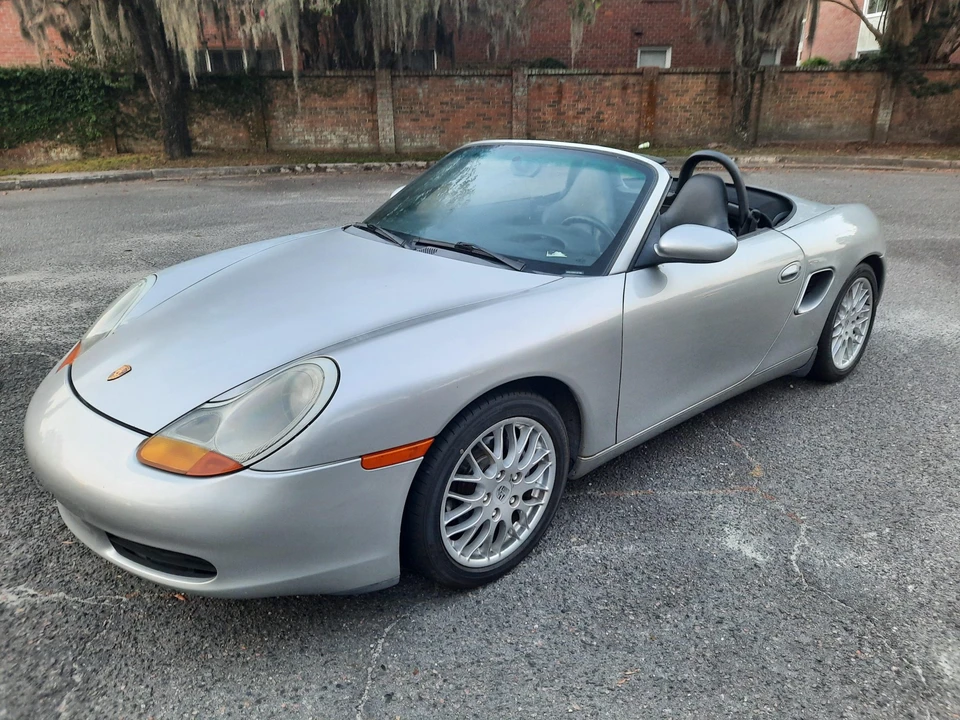 2000 Porsche 986 Boxster - Image 9 of 31