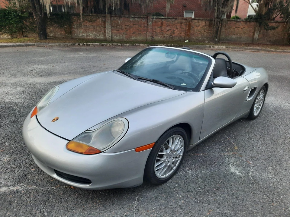 2000 Porsche 986 Boxster - Image 11 of 31