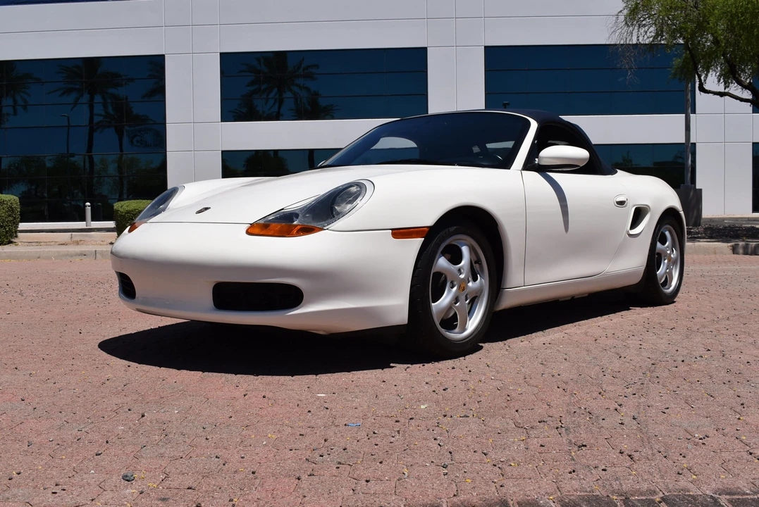 2000 Porsche 986 Boxster - Image 15 of 31