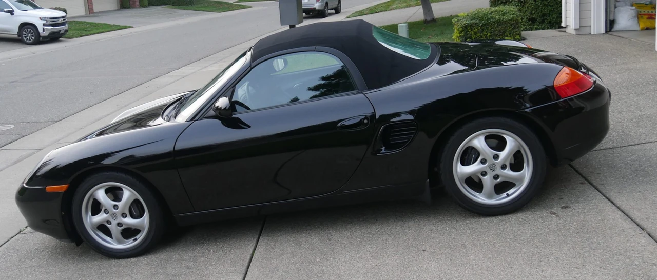 2000 Porsche 986 Boxster - Image 13 of 31