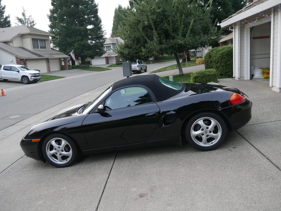 2000 Porsche 986 Boxster - Image 12 of 31