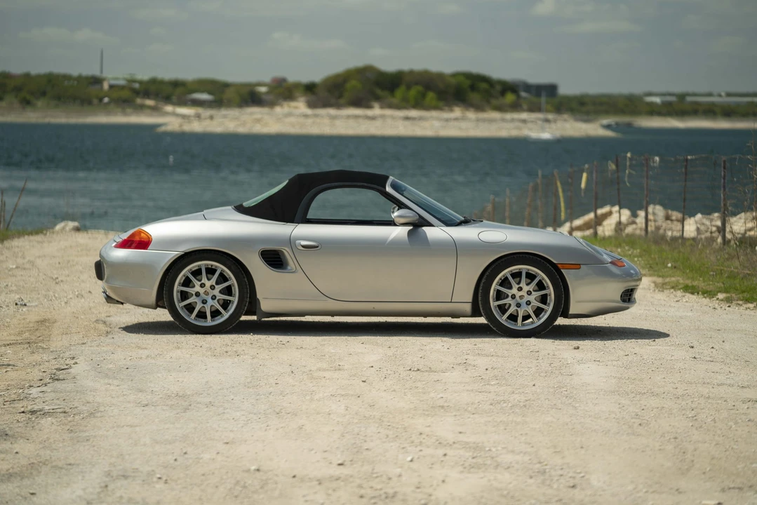 2000 Porsche 986 Boxster - Image 7 of 31
