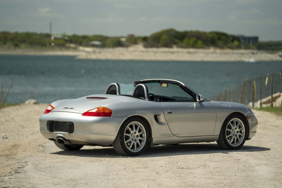 2000 Porsche 986 Boxster - Image 11 of 31