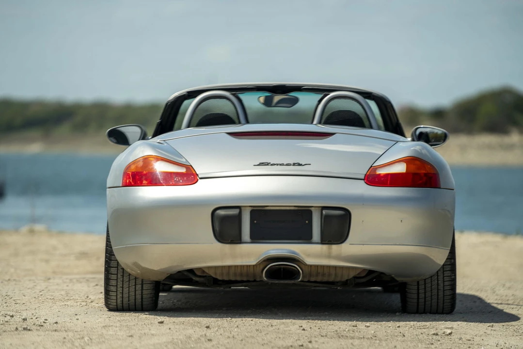 2000 Porsche 986 Boxster - Image 15 of 31