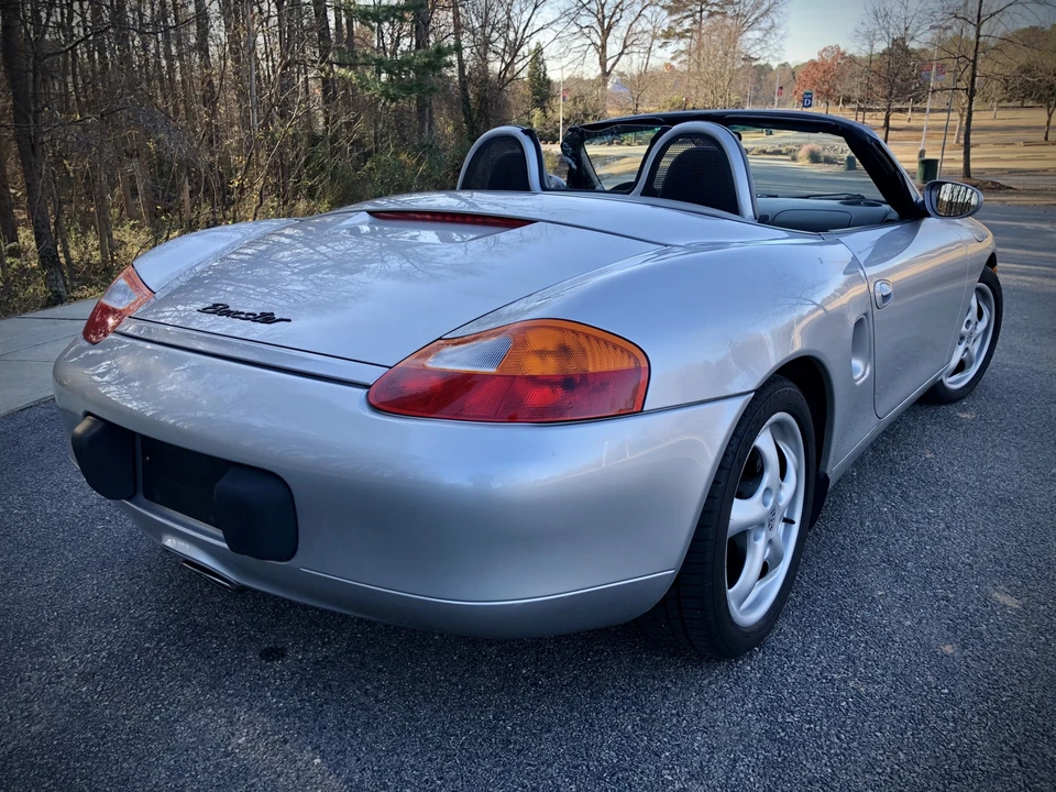 2000 Porsche 986 Boxster - Image 10 of 31