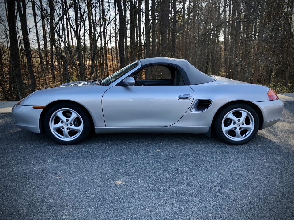 2000 Porsche 986 Boxster - Image 4 of 31