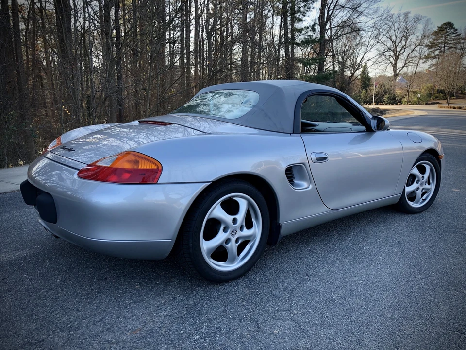 2000 Porsche 986 Boxster - Image 12 of 31
