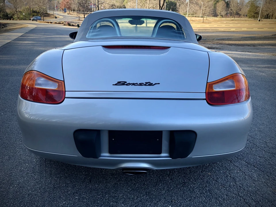 2000 Porsche 986 Boxster - Image 7 of 31
