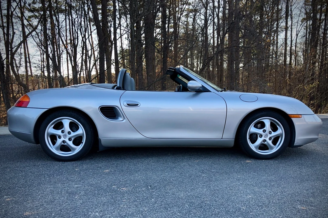 2000 Porsche 986 Boxster - Image 13 of 31