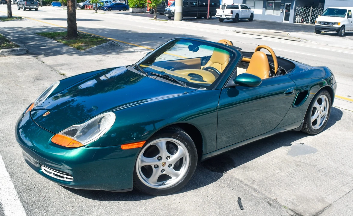 2000 Porsche 986 Boxster - Image 2 of 31