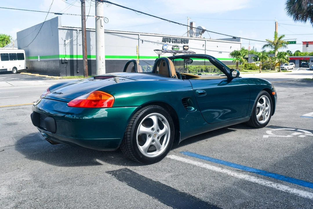 2000 Porsche 986 Boxster - Image 17 of 31