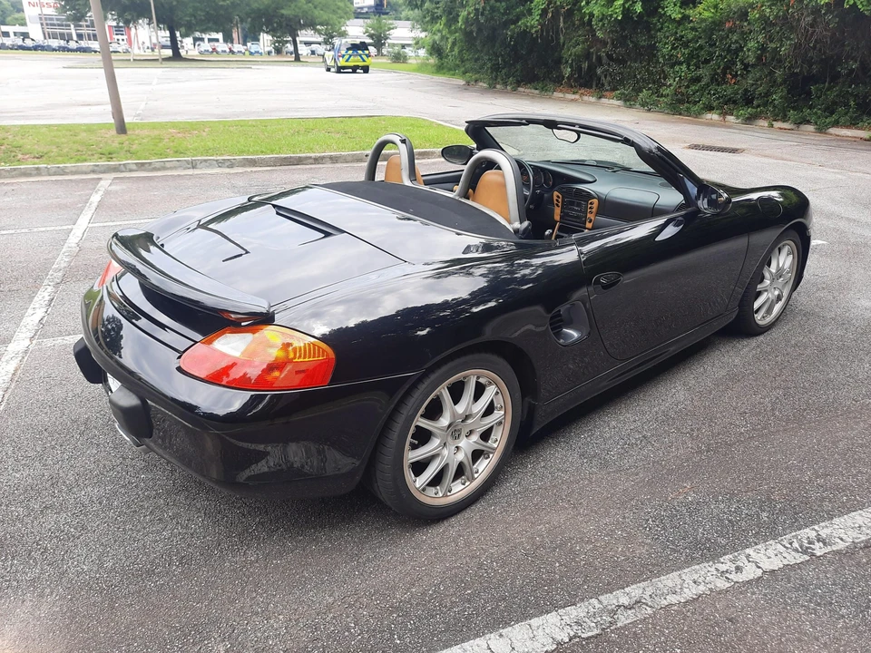 2000 Porsche 986 Boxster - Image 27 of 31