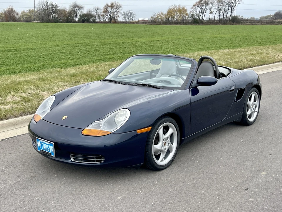 2000 Porsche 986 Boxster - Image 3 of 31