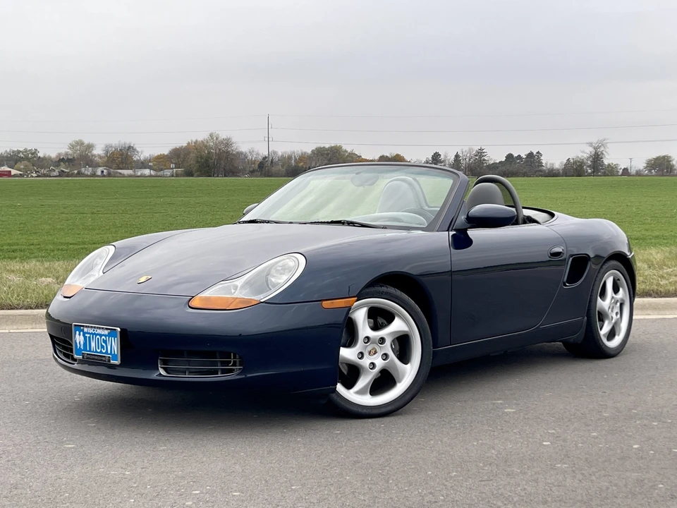 2000 Porsche 986 Boxster - Image 9 of 31