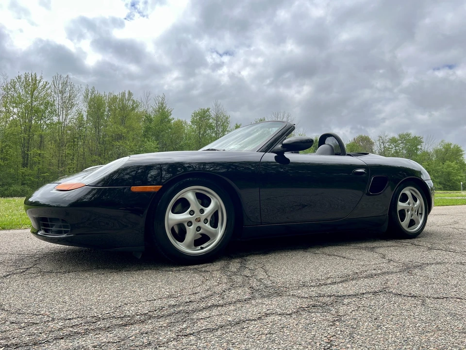 2000 Porsche 986 Boxster - Image 4 of 31