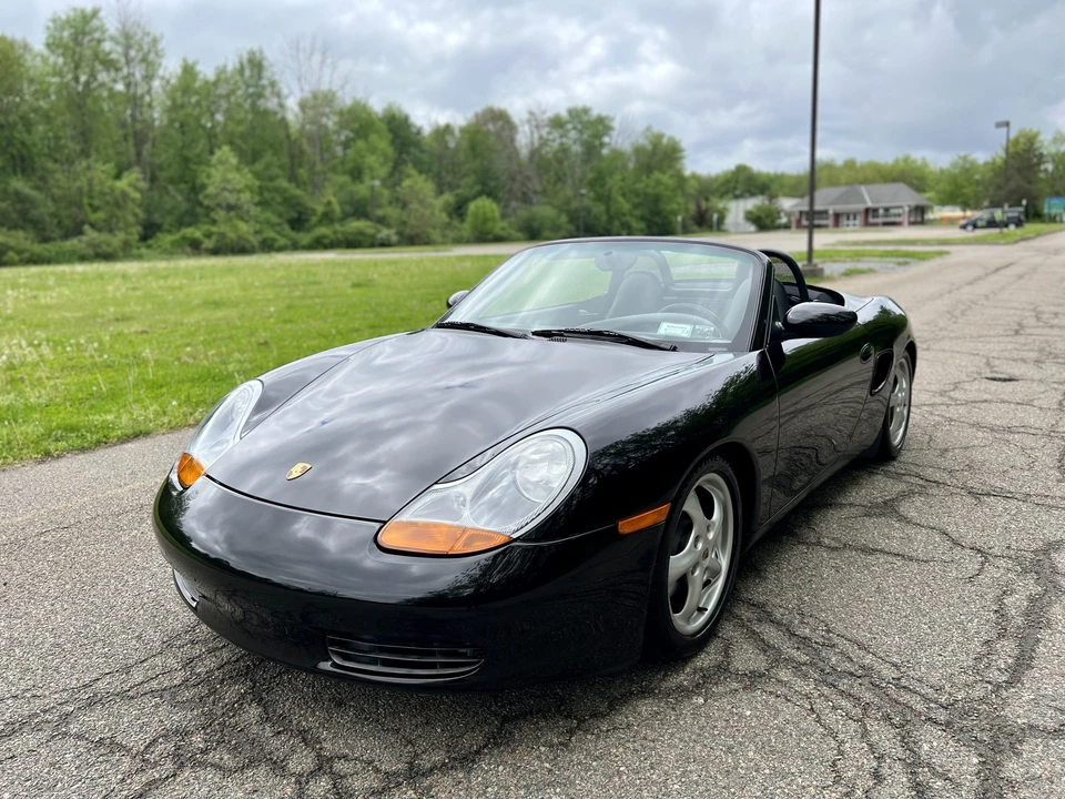 2000 Porsche 986 Boxster - Image 8 of 31
