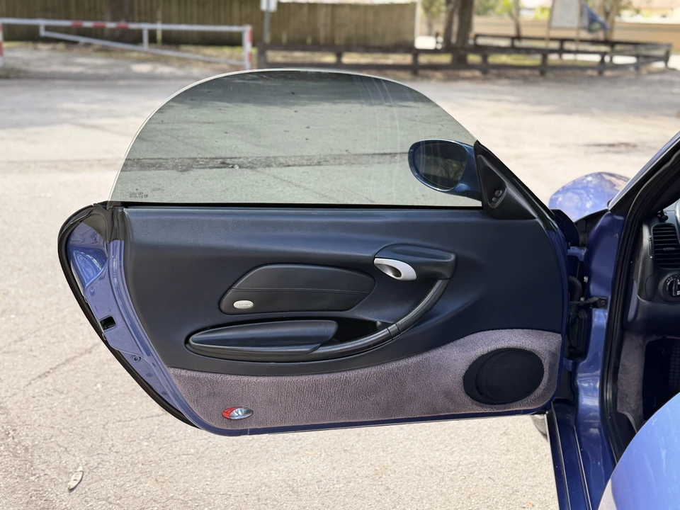 2000 Porsche 986 Boxster - Image 25 of 31