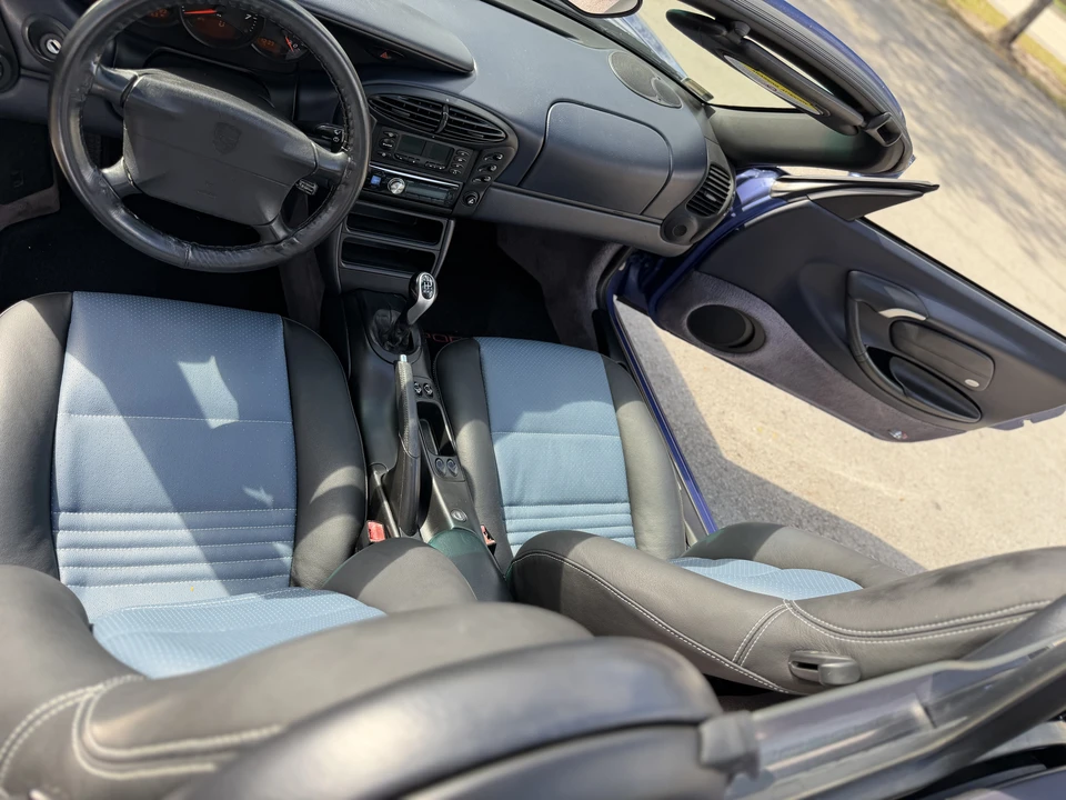 2000 Porsche 986 Boxster - Image 27 of 31