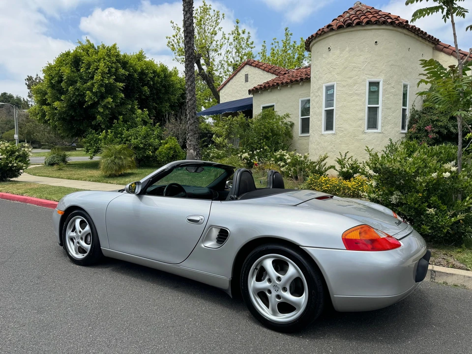 2000 Porsche 986 Boxster - Image 4 of 18