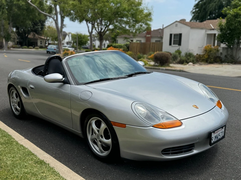 2000 Porsche 986 Boxster - Image 5 of 18