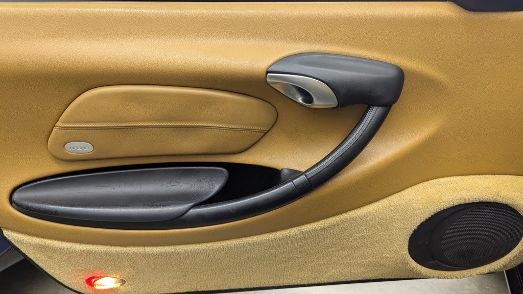 2000 Porsche 986 Boxster - Image 17 of 23
