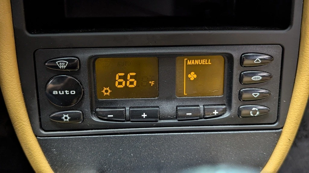 2000 Porsche 986 Boxster - Image 14 of 23
