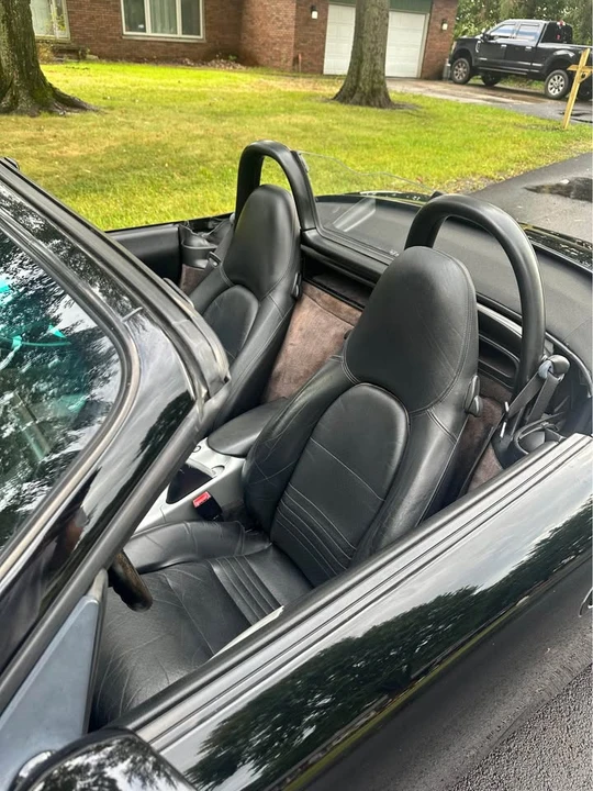 2000 Porsche 986 Boxster - Image 10 of 15