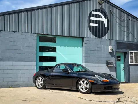 2000 Porsche Boxster Base 2dr Convertible