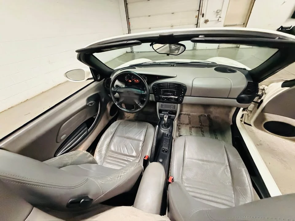 2000 Porsche 986 Boxster - Image 10 of 19