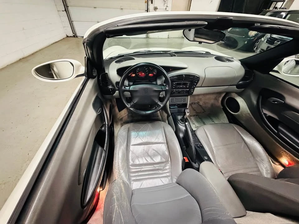 2000 Porsche 986 Boxster - Image 11 of 19