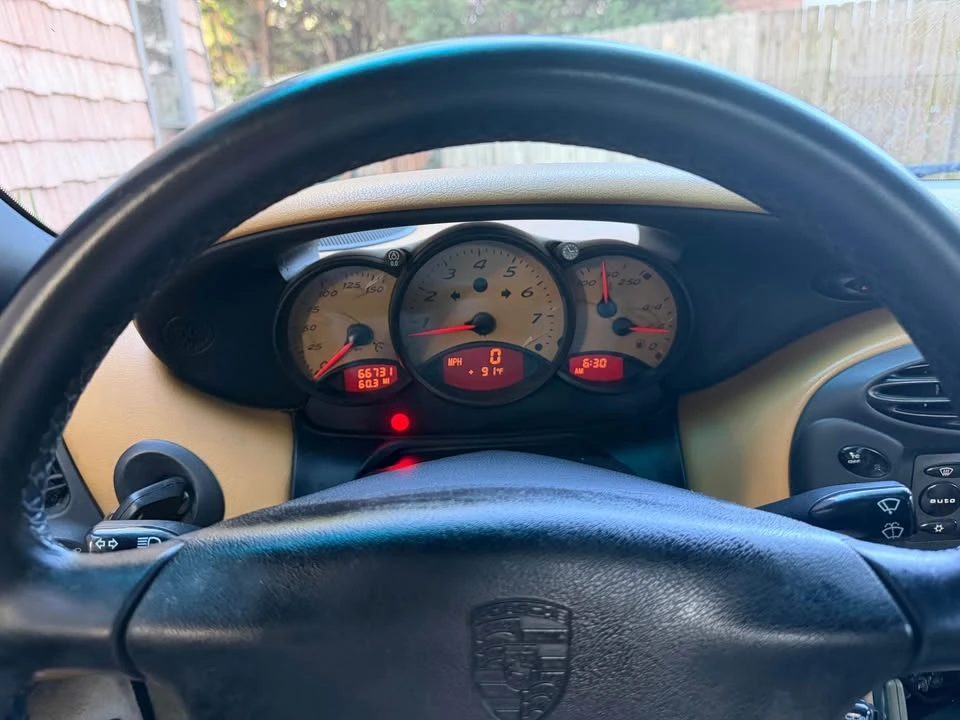 2000 Porsche 986 Boxster - Image 8 of 19