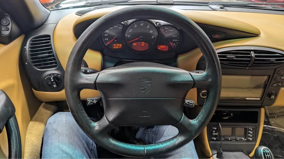 2000 Porsche 986 Boxster - Image 9 of 16