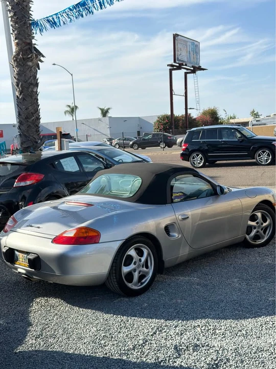 2000 Porsche 986 Boxster - Image 11 of 19