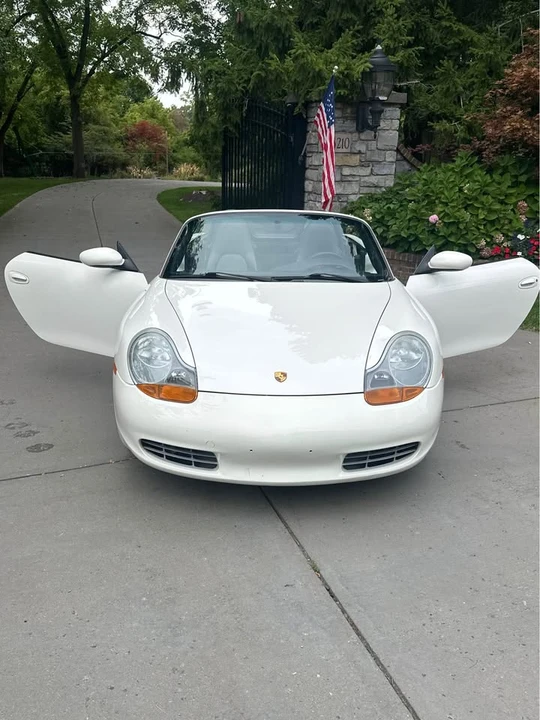 2000 Porsche 986 Boxster - Image 9 of 10
