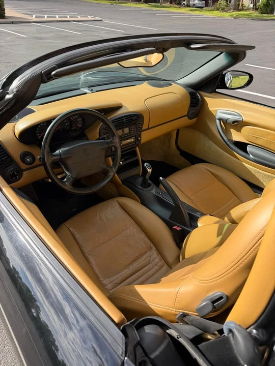 2000 Porsche 986 Boxster - Image 15 of 19