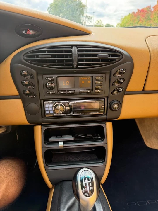 2000 Porsche 986 Boxster - Image 18 of 19