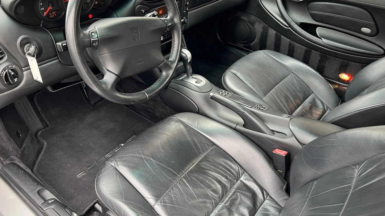 2000 Porsche 986 Boxster - Image 4 of 7