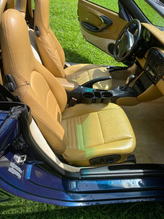 2000 Porsche 986 Boxster - Image 4 of 9