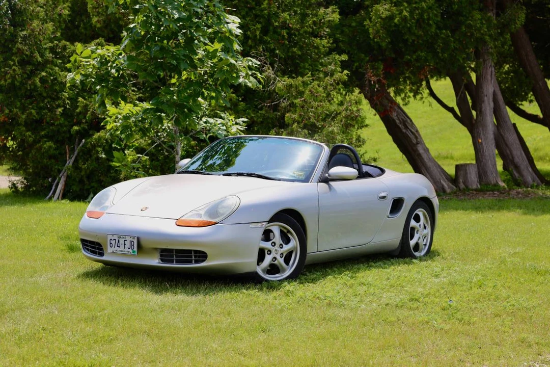 2000 Porsche 986 Boxster - Image 2 of 24