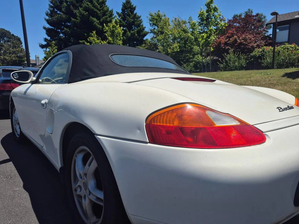 2000 Porsche 986 Boxster - Image 8 of 12