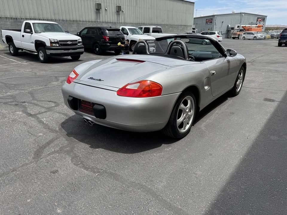 2000 Porsche 986 Boxster - Image 9 of 20