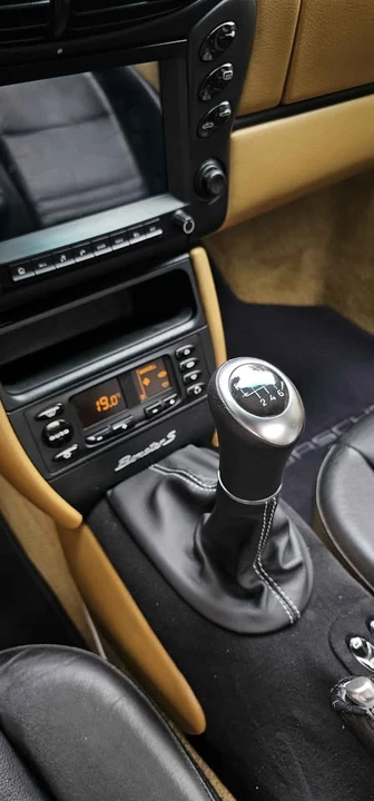 2000 Porsche 986 Boxster - Image 9 of 11